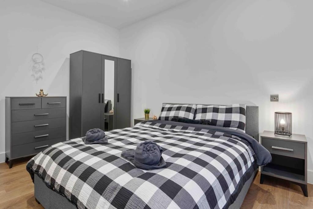Holiday Home Sleep 8 Central London 9Elms Экстерьер фото