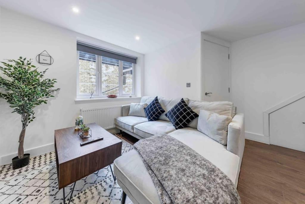 Holiday Home Sleep 8 Central London 9Elms Экстерьер фото